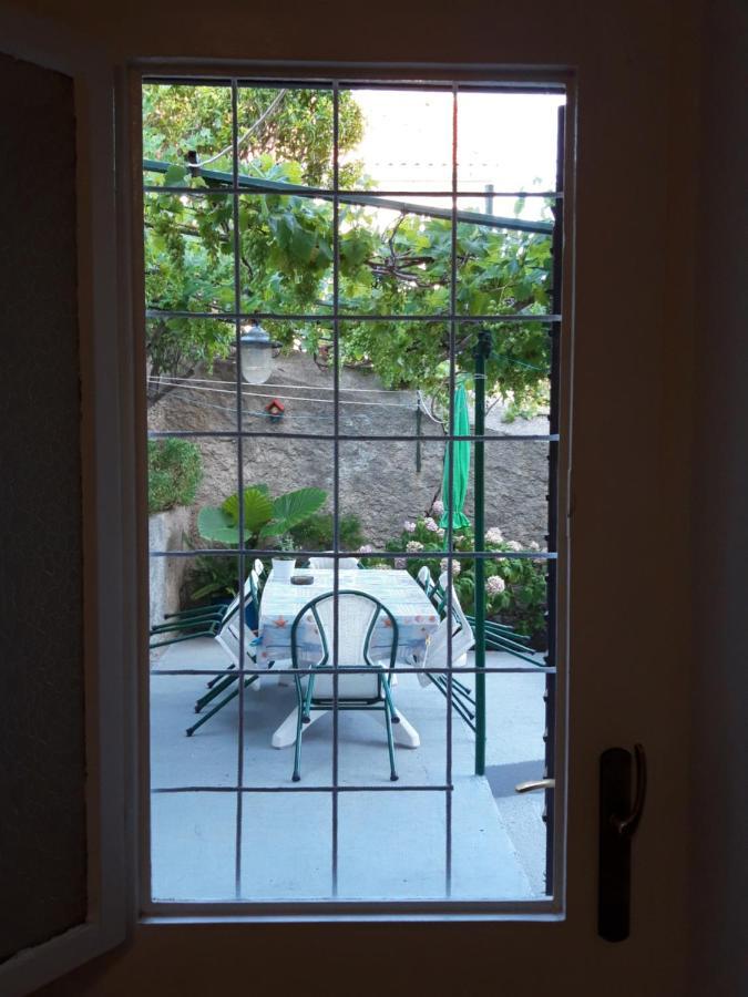 Guesthouse Palma Mali Lošinj Buitenkant foto