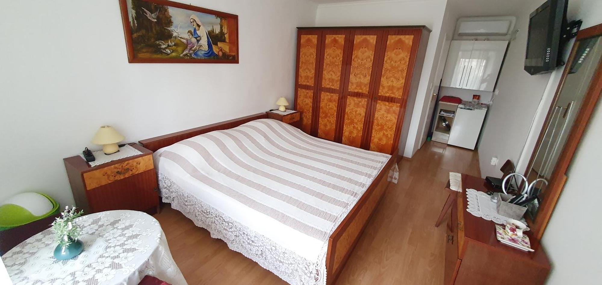 Guesthouse Palma Mali Lošinj Buitenkant foto